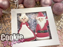 Load image into Gallery viewer, Mr & Mrs Claus - Tall